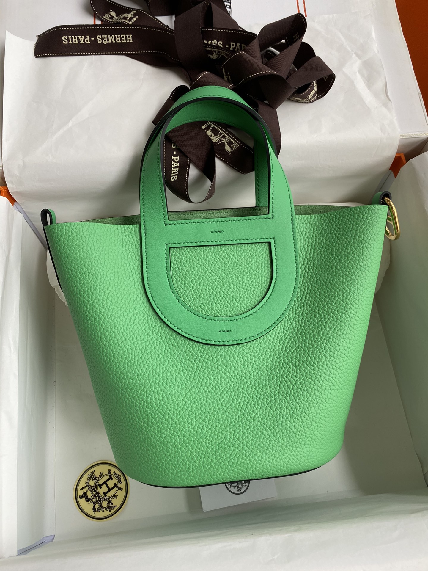 Hermes In The Loop 18 Bag In Vert Comics Clemence Leather